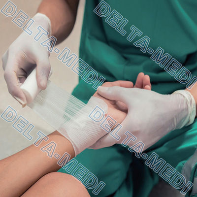 Sterile pulverisierte Latex-chirurgische medizinische Handschuhe für Operations-Raum